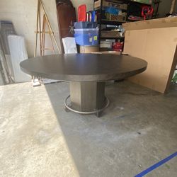 Round Wood Poker Table 
