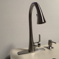 KOHLER Maxton Pull-Down Kitchen Faucet with Soap Dispenser. Brush Nickel. R22867-SD-VS