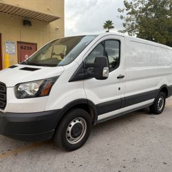 2019 FORD TRANSIT T250