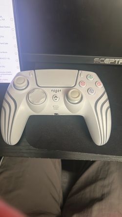 White Wireless Game Controller with Turbo