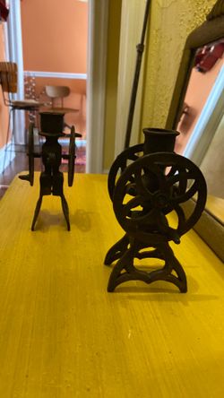 Cast iron candle holder