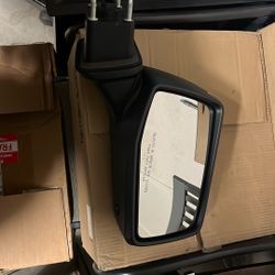 2019-2023 Silverado Side Mirror 