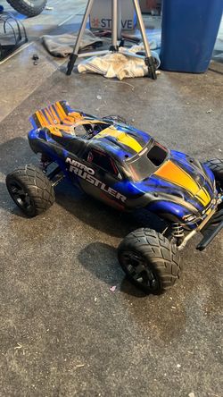 Traxxas rustler