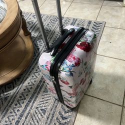 Beautiful Suitcase Nice West 