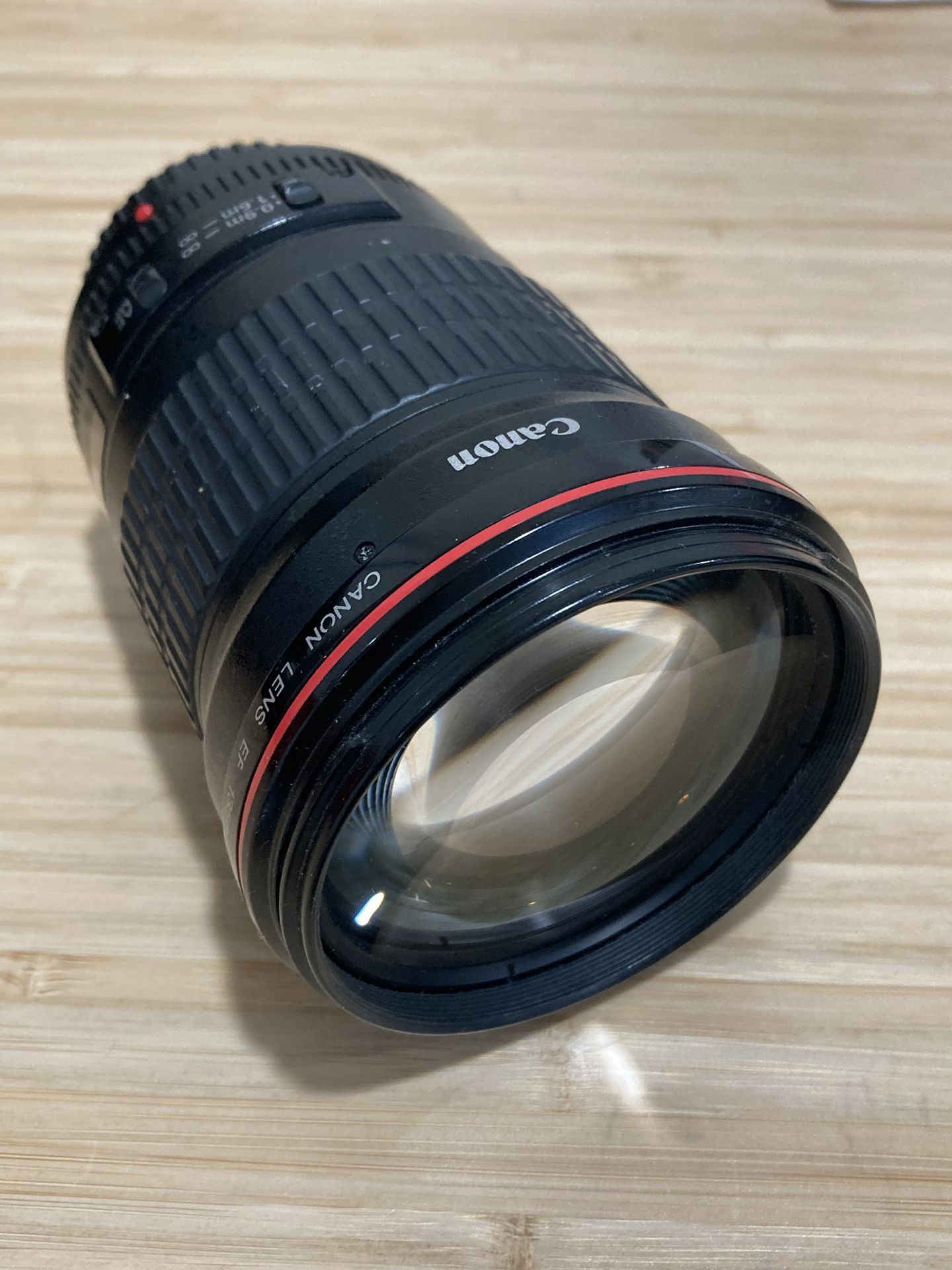 Canon EF 135mm F/2
