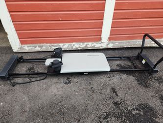 Aero pilates portable machine