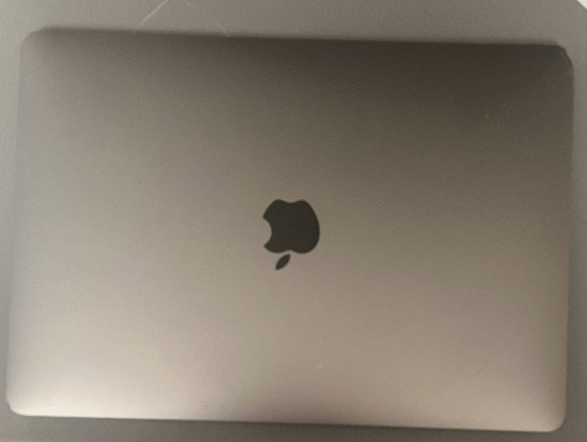 2019 MacBook Pro (13 Inches) 