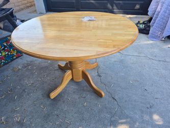 Round table