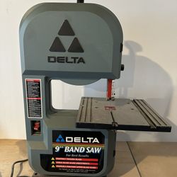 Delta 9” Band Saw