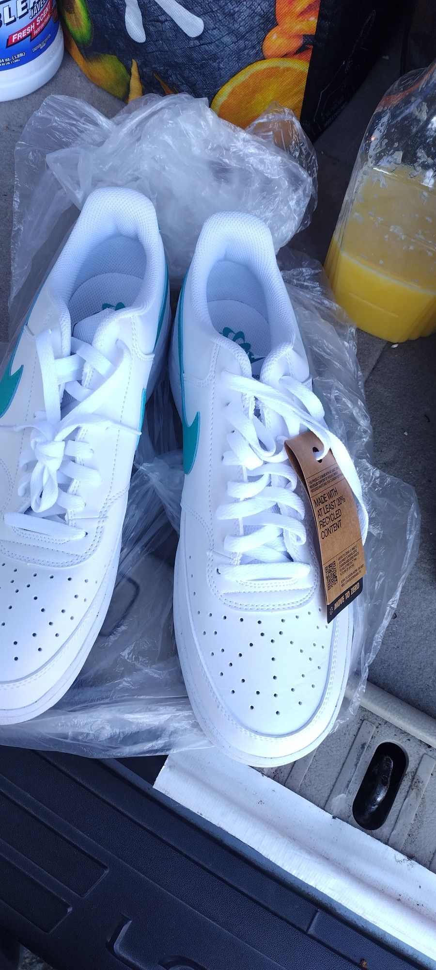 Nike 
