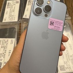 iPhone 15 Pro Unlocked Excellent 256GB 