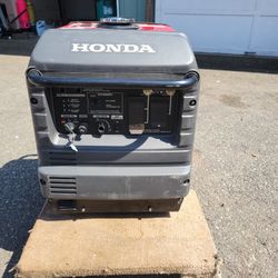 Honda 3000 GENERATOR