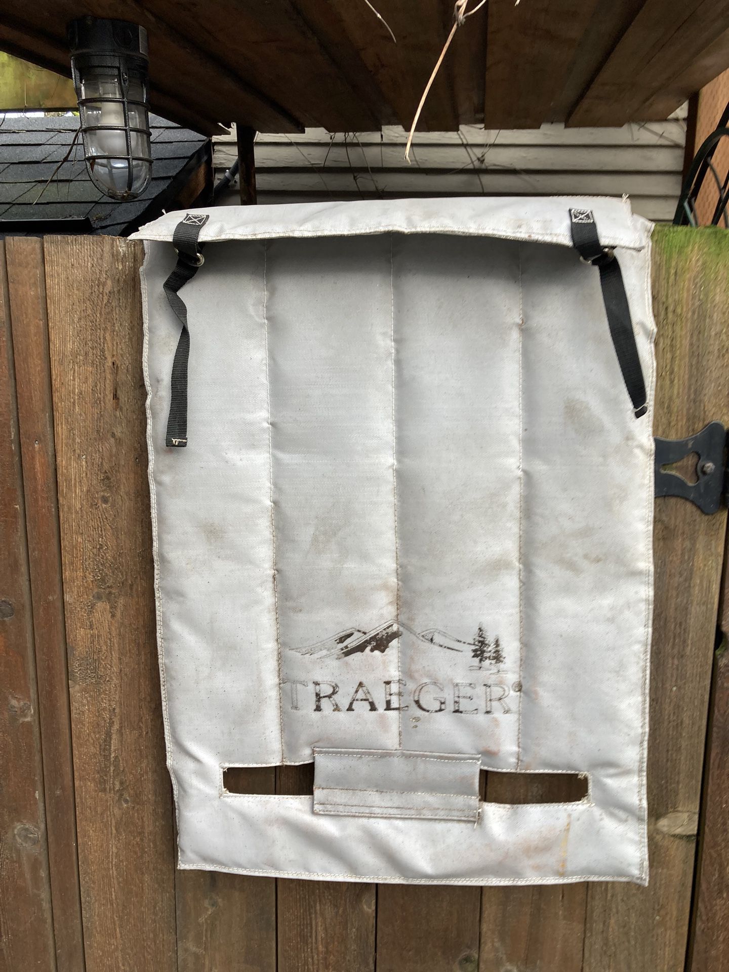 Traeger BBQ Thermal Cover 
