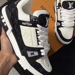 Lv Trainers 