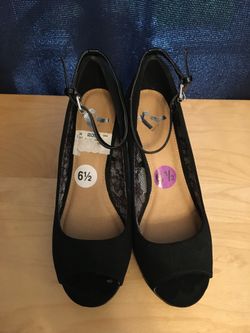 Wedge shoes
