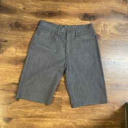 Brand New Men’s Levi brand Gray Denim Shorts Up For Sale 