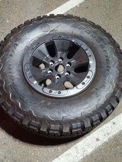 Bf Goodrich 315/70/17 Only 1