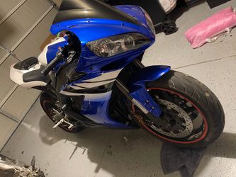 2005 Yamaha R1
