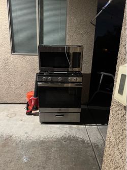GE stove and microwave