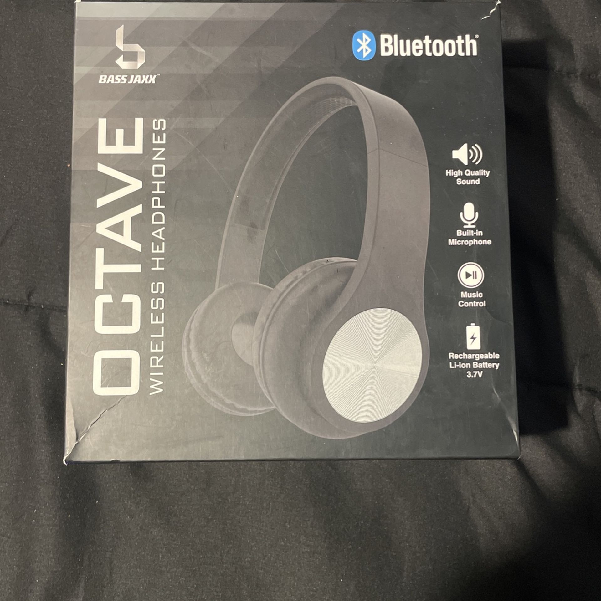 OCTAVE WIRELESS HEADPHONES