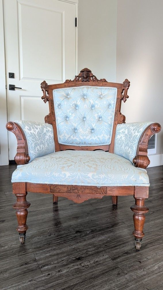 Weddings Photography Victorian Settee Bridgerton 