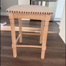 4 Barstools