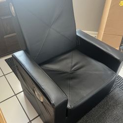 Video Gaming Chair Foldable Ottoman With Storage. Best Offers Accepted !