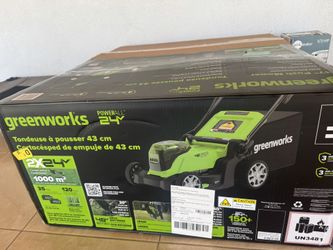 Greenworks Lawn mower