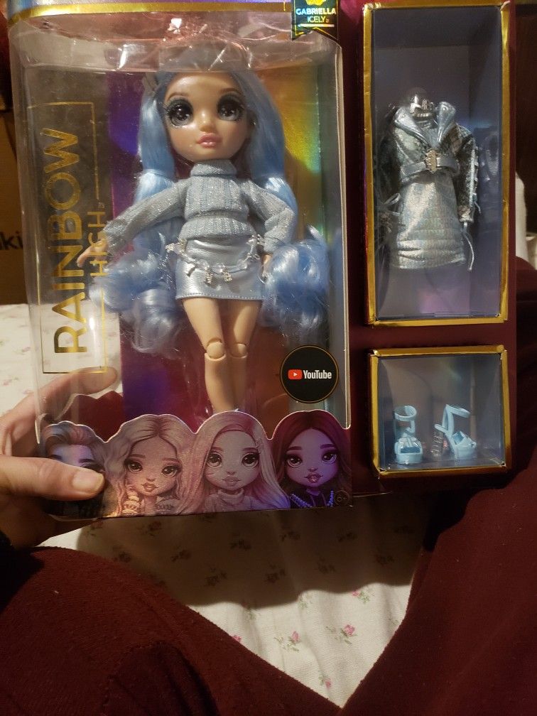 Rainbow High And Shadow High Dolls