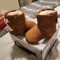 Baby Uggs