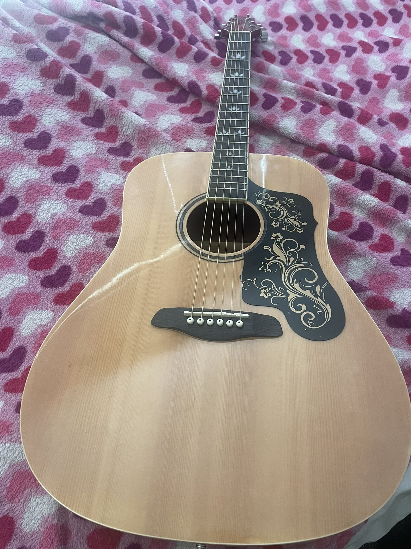Sawtooth Acoustic Guitar