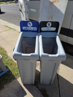 Trash / Recycle Bins, Rubbermaid Slim Jims