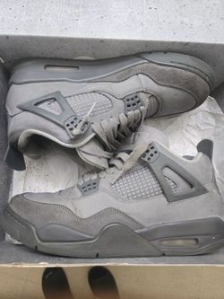 Jordan 4s