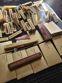 Brand new hourglass make up $7 each I have 80 items