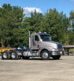 Semi Truck 2004 Freighliner Columbia