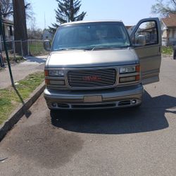 2000 GMC Savana