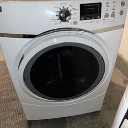 GE 7.5 Cubic Ft Capacity Smart Washer/dryer W/ Steam