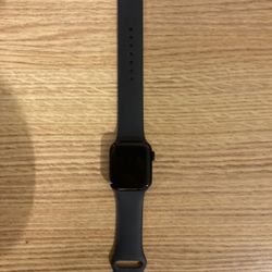 Apple Watch SE 