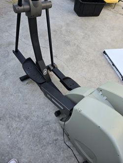 Diamondback 600 Series Elliptical for Sale in Tracy CA OfferUp
