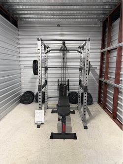 Complete Garage Gym