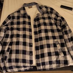 Taylor Vintage Flannel Sherpa Jacket. (Large)