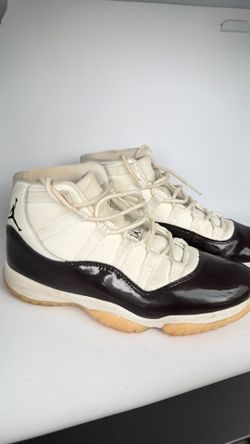 Air Jordan 11 Retro “Gratitude DMP” sneakers