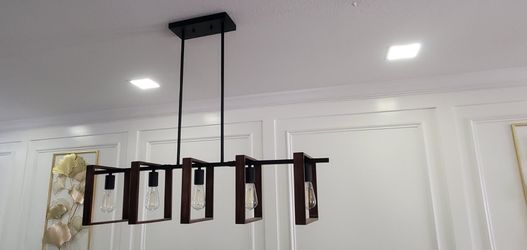 Dining Room Farmhouse Chandelier