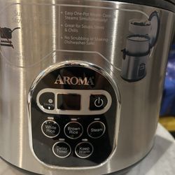 AROMA Rice Cooker