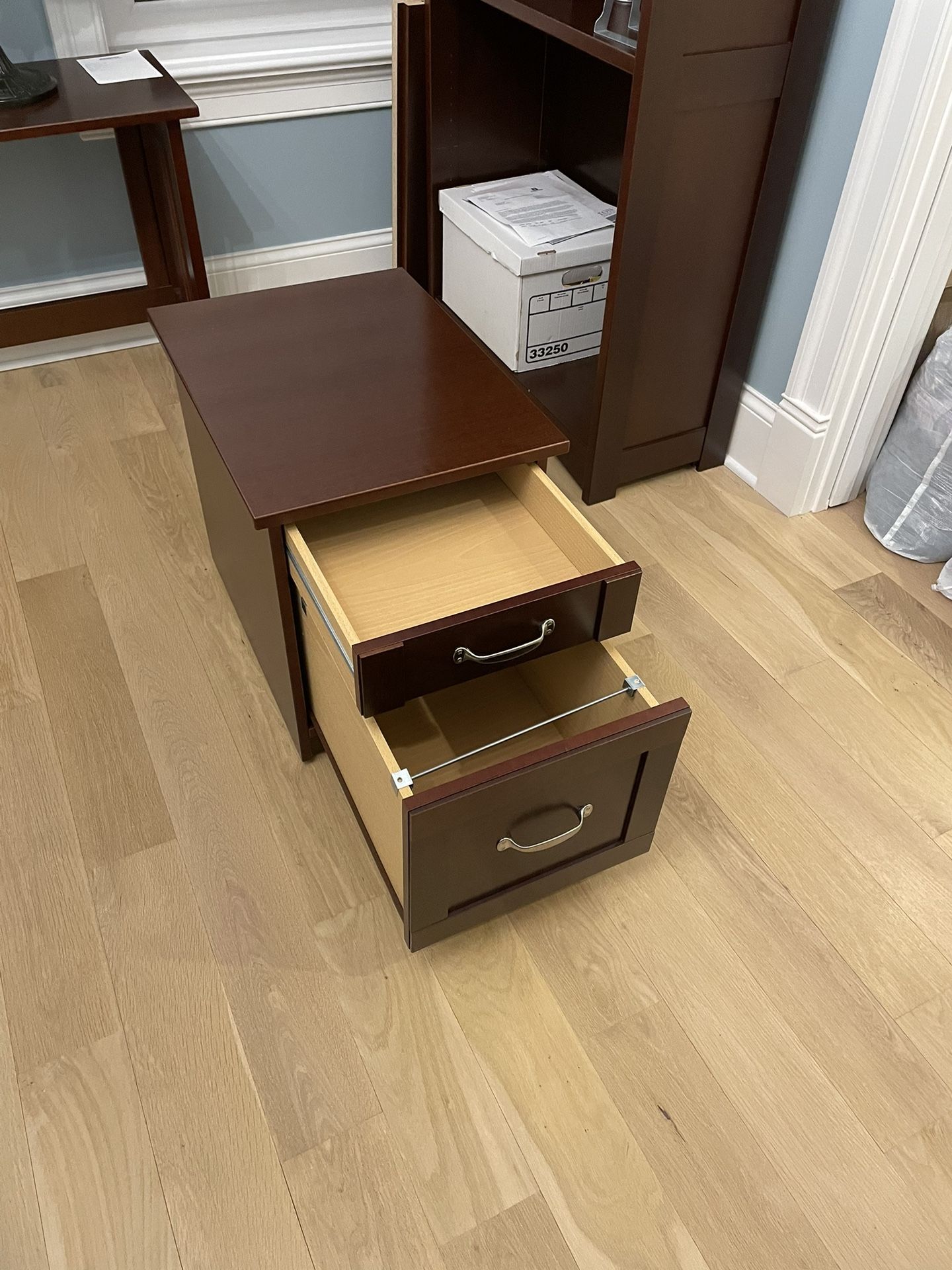 Matching Office Furniture And Chair for Sale in Naperville, IL OfferUp