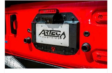 SPARE TIRE DELETE KIT - POWDERCOATED ALUMINUM