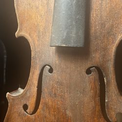 ANOTHER OLD VIOLIN 