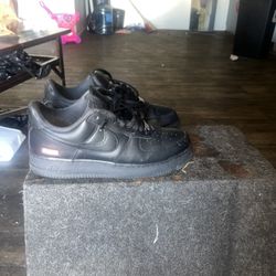 Supreme  Black Air Force Ones Size 9