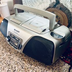 Sharp QT-CD114, a portable CD, Cassette, Radio Stereo Boombox System