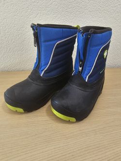 Snow Boots